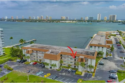 2936 Lake Shore Drive #309, Riviera Beach, FL 33404 - Photo 33