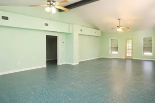 1806 S 29th St, Fort Pierce, FL 34947 - Photo 15