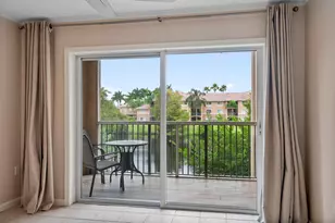 3686 NW Adriatic Ln, Jensen Beach, FL 34957 - Photo 9