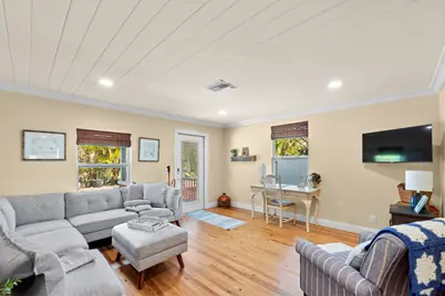 2396 Easy Street #A, Palm Beach Gardens, FL 33410 - Photo 3