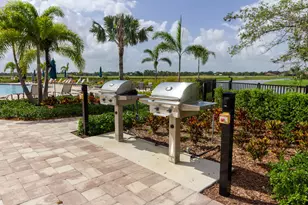 221 SE Longview Dr, Port Saint Lucie, FL 34984 - Photo 51