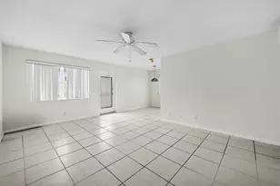 392 Markham R, Deerfield Beach, FL 33442 - Photo 9