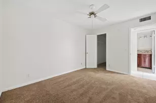 392 Markham R, Deerfield Beach, FL 33442 - Photo 19