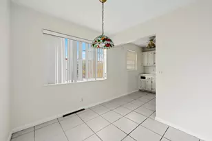 392 Markham R, Deerfield Beach, FL 33442 - Photo 11