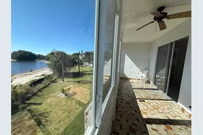 313 Greenbrier B, West Palm Beach, FL 33417 - Photo 1