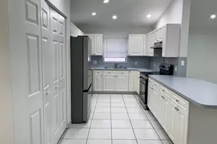 1096 Staghorn St, Wellington, FL 33414 - Photo 7