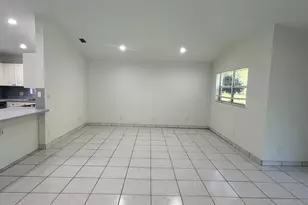 1096 Staghorn St, Wellington, FL 33414 - Photo 5