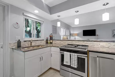1030 Langer Way #5, Delray Beach, FL 33483 - Photo 9