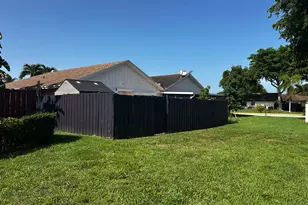 5402 Bonky Ct, West Palm Beach, FL 33415 - Photo 53