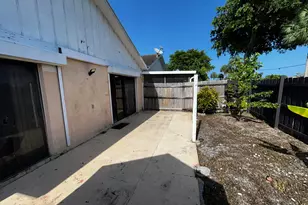 5402 Bonky Ct, West Palm Beach, FL 33415 - Photo 5