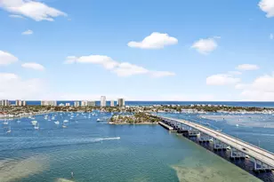 2640 Lake Shore Dr, Riviera Beach, FL 33404 - Photo 3