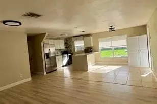 2831 NE Savannah Rd, Jensen Beach, FL 34957 - Photo 3