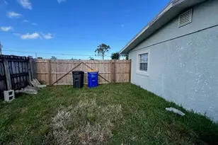 2831 NE Savannah Rd, Jensen Beach, FL 34957 - Photo 15