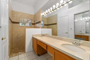 49 Admirals Ct, Palm Beach Gardens, FL 33418 - Photo 13