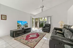 49 Admirals Ct, Palm Beach Gardens, FL 33418 - Photo 5