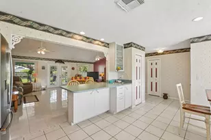 902 Egret Ave, Fort Pierce, FL 34982 - Photo 7
