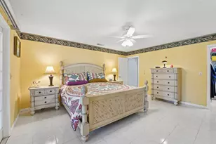 902 Egret Ave, Fort Pierce, FL 34982 - Photo 21