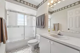 902 Egret Ave, Fort Pierce, FL 34982 - Photo 27