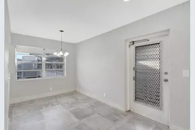 121 Bedford E, West Palm Beach, FL 33417 - Photo 5