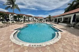 402 Villa Cir, Boynton Beach, FL 33435 - Photo 5