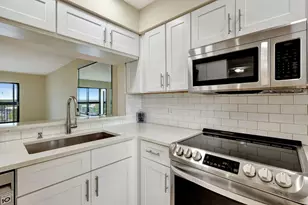 14460 Strathmore Ln, Delray Beach, FL 33446 - Photo 5