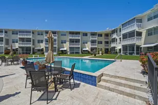 700 Pine Dr, Pompano Beach, FL 33060 - Photo 21