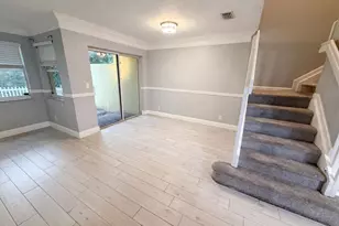 917 Imperial Lake Rd, West Palm Beach, FL 33413 - Photo 9