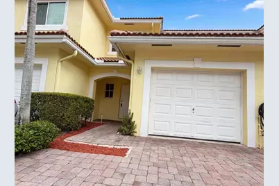 917 Imperial Lake Road, West Palm Beach, FL 33413 - Photo 1