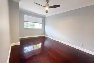 917 Imperial Lake Rd, West Palm Beach, FL 33413 - Photo 11