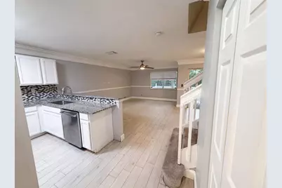 917 Imperial Lake Road, West Palm Beach, FL 33413 - Photo 7