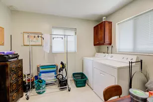3940 NE 13th Ave, Oakland Park, FL 33334 - Photo 21