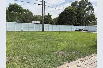 355 Johnston Street, Fort Pierce, FL 34982 - Photo 13