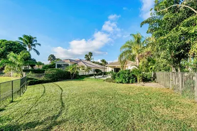 56 Island Drive, Boynton Beach, FL 33436 - Photo 27