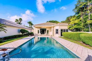 56 Island Dr, Boynton Beach, FL 33436 - Photo 1