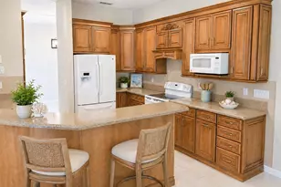 10630 SW Waterway Ln, Port Saint Lucie, FL 34987 - Photo 5