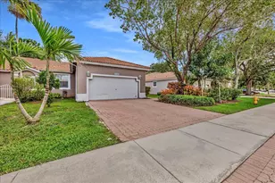 7600 S Aragon Blvd, Sunrise, FL 33322 - Photo 3