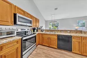 7600 S Aragon Blvd, Sunrise, FL 33322 - Photo 11