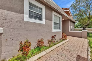 7600 S Aragon Blvd, Sunrise, FL 33322 - Photo 5