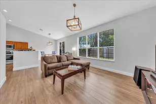 7600 S Aragon Blvd, Sunrise, FL 33322 - Photo 15