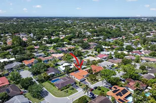 7504 NW 40th Pl, Coral Springs, FL 33065 - Photo 29