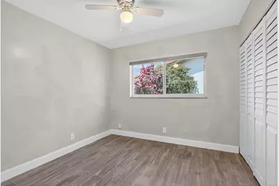 7504 NW 40th Place, Coral Springs, FL 33065 - Photo 17