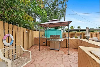 2625 NW 3rd Avenue, Wilton Manors, FL 33311 - Photo 29