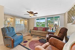2625 NW 3rd Ave, Wilton Manors, FL 33311 - Photo 13
