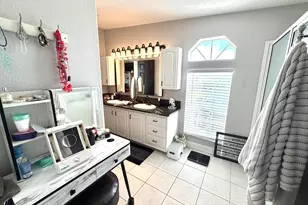 3800 Hydrilla Ct, Port Saint Lucie, FL 34952 - Photo 19