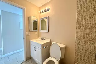 900 Normandy Ln S, Delray Beach, FL 33484 - Photo 15