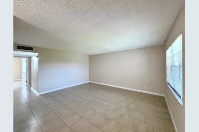 900 Normandy Lane S, Delray Beach, FL 33484 - Photo 9