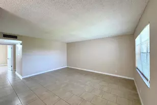 900 Normandy Ln S, Delray Beach, FL 33484 - Photo 9