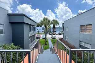 900 Normandy Ln S, Delray Beach, FL 33484 - Photo 1