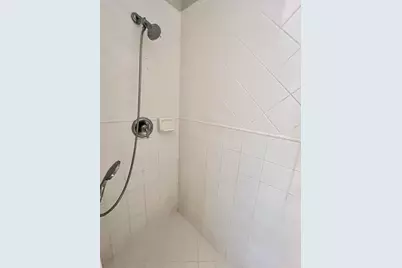 7801 S Aragon Boulevard #4, Sunrise, FL 33322 - Photo 11