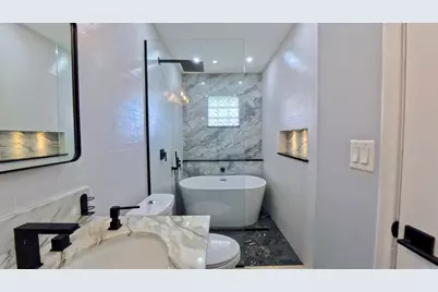 1381 Wyndcliff, Wellington, FL 33414 - Photo 19